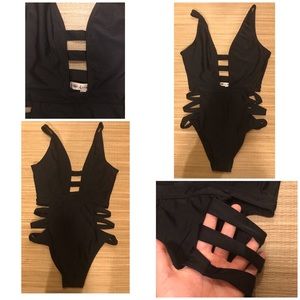 Sexy Cut Out One Piece Swimsuit